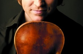 Migros-Genossenschafts-Bund Direktion Kultur und Soziales: Migros-Percento-culturale-Classics 2010/2011  Il violinista britannico di spicco Daniel Hope in tournée in Svizzera