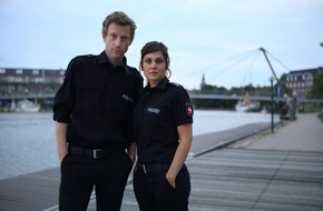ZDF: ZDF dreht neuen "Friesland"-Krimi mit Maxim Mehmet und Sophie Dal (FOTO)