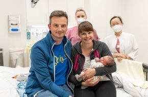 Klinikum Ingolstadt: 1.000 Geburt am Klinikum Ingolstadt im Jahr 2022