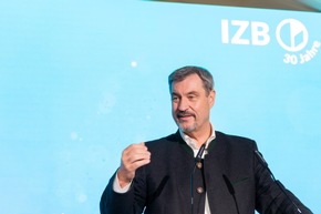 30 Jahre IZB: Biotech-Hotspot feiert Jubiläum mit Spitzen aus Politik, Wissenschaft und Wirtschaft