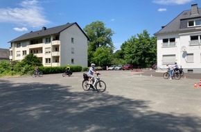 Kreispolizeibehörde Hochsauerlandkreis: POL-HSK: Pedelectraining in der Le- Puy-Straße