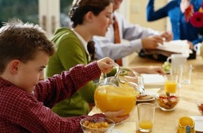 VdF Verband der deutschen Fruchtsaft-Industrie: Kids: Fruchtsaft steht hoch im Kurs