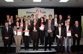 Science4Life e.V.: Science4Life: Geschäftsideen für mehr Fortschritt und Lebensqualität / Gewinner der Konzeptphase des Businessplanwettbewerbs 2013 in Berlin prämiert (BILD)