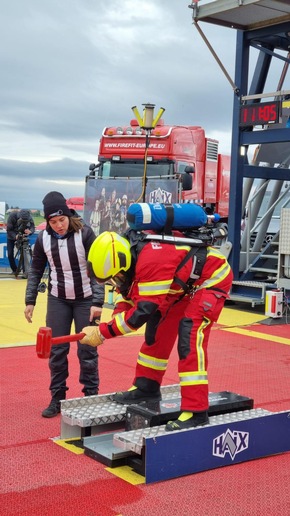 FW Wathlingen: Ortsfeuerwehr Wathlingen bei Feuerwehrwettkämpfen in Gera