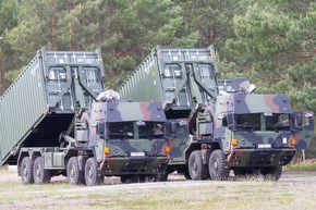 Die Logistik der Streitkräftebasis unterstützt die Schnelle Eingreiftruppe der NATO (VJTF) auf dem Truppenübungsplatz in der Oberlausitz (Sachsen)