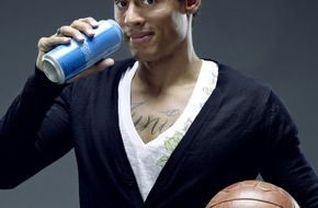 Ball Packaging Europe Holding GmbH und Ko. KG: Jermaine Jones ist Dosenfan
