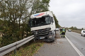 Polizei Münster: POL-MS: Lkw kollidiert mit Pkw - Autobahn 43 bei Senden ab 18 Uhr gesperrt