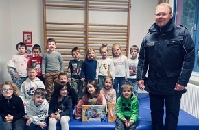 Polizeidirektion Trier: POL-PDTR: Kreisverkehrswacht und Polizei leisten Beitrag bei der Verkehrserziehung in Kindergärten im Kreis Birkenfeld