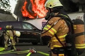 Feuerwehr Bergisch Gladbach: FW-GL: Brand in einer Gewerbehalle in Bergisch Gladbach-Frankenforst