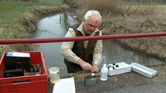 ZDF: "Zeitbombe im Trinkwasser" / ZDF-"planet e." über die Nitratbelastung durch Überdüngung unserer Felder (FOTO)