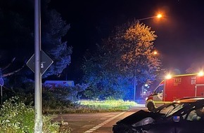 Polizei Bielefeld: POL-BI: Betrunken gegen Mittelinsel und Laterne