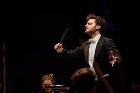 Medienmitteilung: Historischer Twerenbold-Abend in der Mailänder Scala