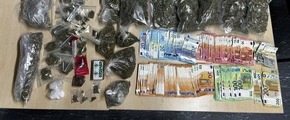 Polizei Essen: POL-E: Essen: Fensterverkauf von Drogen endet mit Festnahme - Untersuchungshaft angeordnet