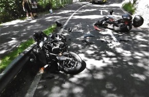 Polizei Aachen: POL-AC: Ein Schwerverletzter nach einem Verkehrsunfall zwischen zwei Motorradfahrern