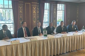 Gewerkschaft der Polizei: GdP gr&uuml;ndet Demokratie-Initiative mit - Kopelke: &bdquo;GdP weitet Engagement aus&ldquo;