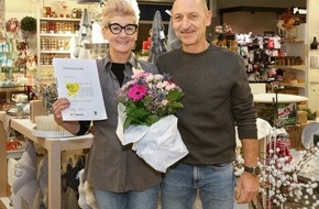 Edeka Südwest: Presse-Information: Mitarbeiterin für 40 Jahre Betriebszugehörigkeit geehrt