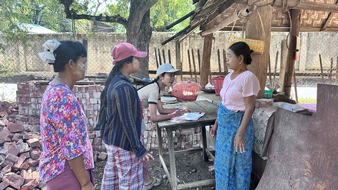 Helvetas: Drei Monate nach dem Erdbeben in Myanmar: Helvetas unterstützt 36'000 Menschen und bereitet Wiederaufbau vor