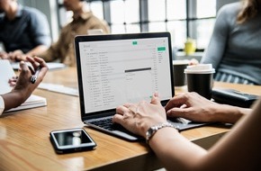 Retarus: Every day is Black Friday: Retail-Reputation durch robuste E-Mail-Infrastruktur sichern
