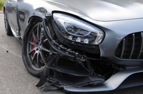 Polizei Mönchengladbach: POL-MG: Nachtragsmeldung (Bildmaterial) zu Spritztour mit Sportwagen- Verkehrsunfallflucht mit erheblichem Sachschaden und leichtem Personenschaden