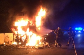 Feuerwehr Erkrath: FW-ME: LKW-Brand auf der Autobahn
