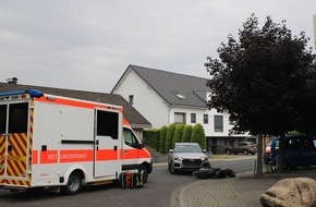 Kreispolizeibeh&ouml;rde Rhein-Kreis Neuss: POL-NE: Rollerfahrerin bei Verkehrsunfall schwer verletzt