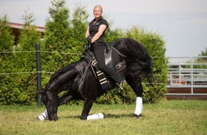 Rabea Schmale: Zirkustricks für Pferd und Reiter: So werden Zirkuslektionen zum wertvollen Training
