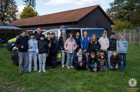 Polizeipräsidium Reutlingen: POL-RT: Zu Besuch bei der Polizeihundeführerstaffel