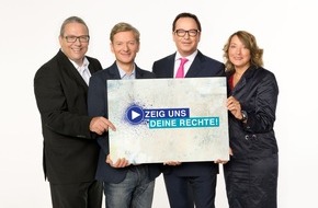 ROLAND Rechtsschutz-Versicherungs-AG: Michael Kessler zeigt Schülern ihre Rechte (FOTO)