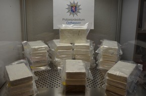 Polizeipräsidium Osthessen: POL-OH: Gemeinsame Pressemitteilung der Staatsanwaltschaft Fulda und des Polizeipräsidiums Osthessen / Nach dem Fund von 30 Kilogramm Kokain Ende Oktober - Drei weitere Personen festgenommen (Foto im Anhang)