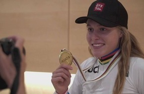 Tirol feiert Rad-Weltmeisterin Laura Stigger - VIDEO