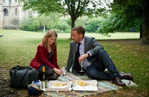 ZDF: Zweiteiler "Cecelia Ahern: In deinem Leben" mit Tom Wlaschiha im ZDF-"Herzkino" (FOTO)