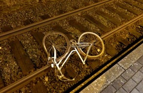 Bundespolizeiinspektion Bremen: BPOL-HB: Fahrrad in Wremen von Zug überfahren