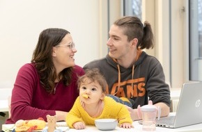 Klinikum Nürnberg: So unterstützt die Paracelsus Medizinische Privatuniversität Nürnberg Studierende mit Baby