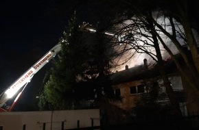Feuerwehr Dortmund: FW-DO: Zwei Brände in leer gezogener Siedlung in Brechten