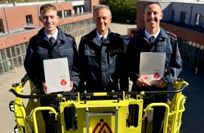 Feuerwehr Ratingen: FW Ratingen: Zwei neue Brandmeister f&uuml;r die Feuerwehr Ratingen