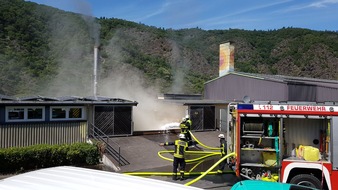 Polizeidirektion Mayen: POL-PDMY: Brand am Schwimmbad