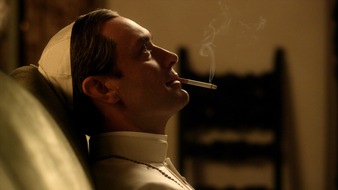 Sky Deutschland: "The Young Pope": Heute erster offizieller Teaser von Paolo Sorrentinos TV-Serie veröffentlicht
