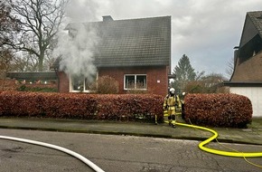 Feuerwehr Recklinghausen: FW-RE: Wohnungsbrand - eine Person schwerst verletzt gerettet
