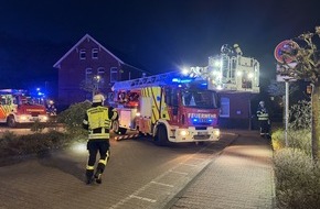 Freiwillige Feuerwehr Aurich: FW-AUR: Ernstfall mit forderndem &Uuml;bungsszenario trainiert