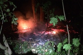 Feuerwehr Stolberg: FW-Stolberg: Flächenbrand in Gehlens Kull bei tropischen Temperaturen