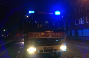 Feuerwehr Dinslaken: FW Dinslaken: Zwei Feuerwehreinsätze direkt hintereinander (Heimrauchmelder, ausgelöste Brandmeldeanlage)