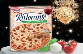 Dr. Oetker - Dr. August Oetker Nahrungsmittel KG: Italienischer Dreiklang f&uuml;r Zuhause von Dr. Oetker / Neu im Ristorante-Sortiment: Pizza Margherita (FOTO)