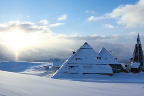Jochen Schweizer Monthly // Inside Abenteuer Vol. 9 – Pyramide im Schnee
