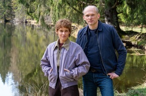 MDR Mitteldeutscher Rundfunk: &bdquo;DonnerstagsKrimi&ldquo; aus Th&uuml;ringen: Dreharbeiten f&uuml;r &bdquo;Tod am Rennsteig &ndash; Familiengrab (AT)&ldquo;