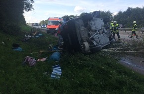 Verkehrsdirektion Koblenz: POL-VDKO: Verkehrsunfall mit einer schwer verletzten Person