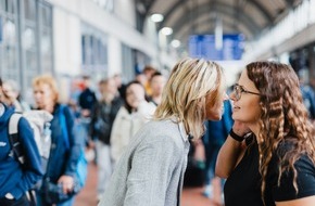 Bundesinnung der H&ouml;rakustiker Kd&ouml;R: Wenn der Schall gest&ouml;rt wird: Schwerh&ouml;rigkeit kann viele Gr&uuml;nde haben