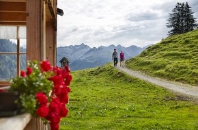 Bregenzerwald Tourismus: Bregenzerwald: Wo wandern bewandert macht - BILD
