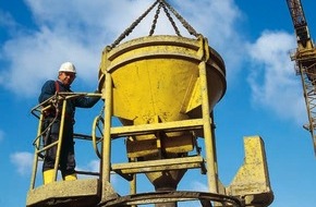 BG BAU Berufsgenossenschaft der Bauwirtschaft: BG BAU: Zahl tödlicher Stürze nimmt zu