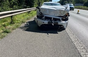 Polizei Bielefeld: POL-BI: Unfall nach Sekundenschlaf