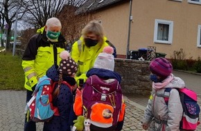 Polizei Wolfsburg: POL-WOB: Besser sichtbar in der dunklen Jahreszeit